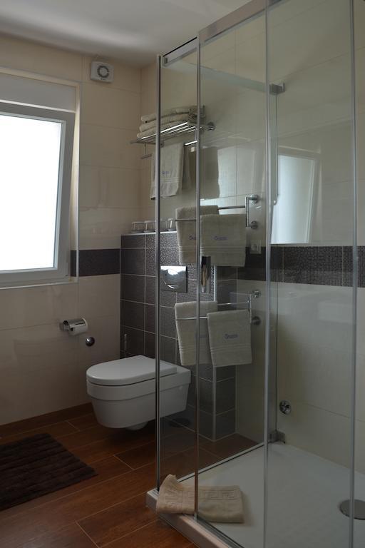 Rooms Villa Oasiss Винкуран Стая снимка